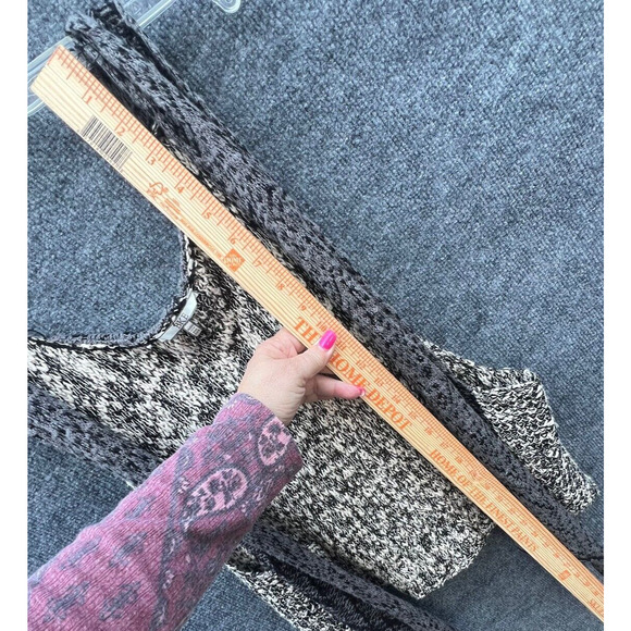 BKE Hooded Sweater Vest Women OS Loose Open Weave Buckle Cardigan Boho Slouchy - Picture 10 of 11